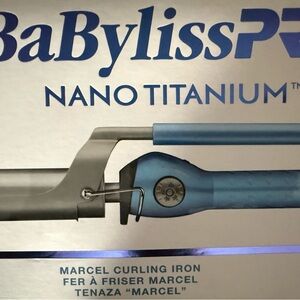 Blue Curling Iron with 1¼" Barrel